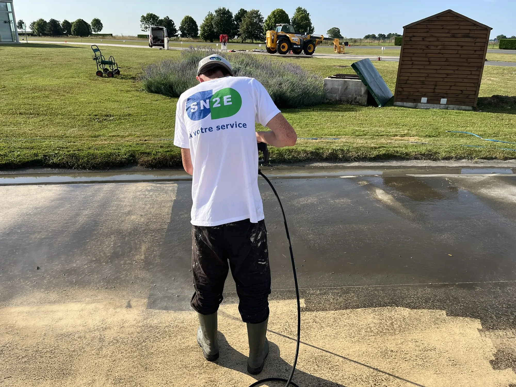 Nettoyage professionnel des sols extérieurs